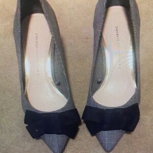 Jones New York Plaid Heels with Black Bow